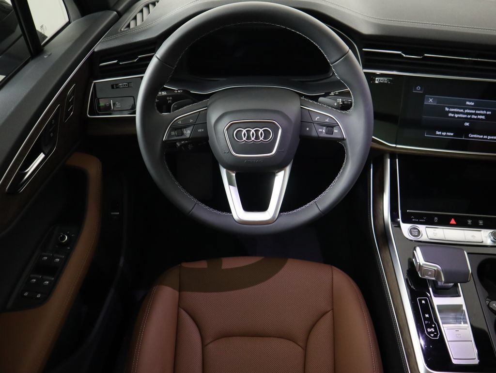 Used 2026 Audi Q7 3.0T Premium Plus w/ Premium Plus Package AWD/4WD image 12