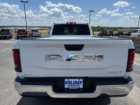 New 2026 RAM 2500 Tradesman AWD/4WD image 4