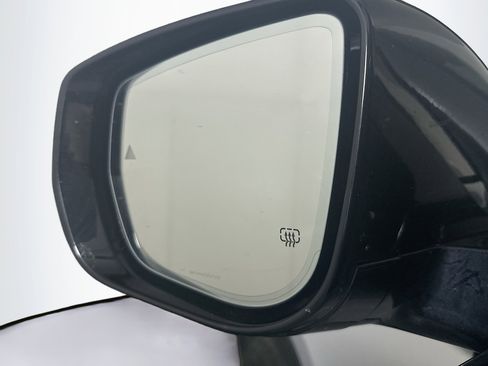 Used 2024 Jeep Grand Cherokee L Limited w/ Luxury Tech Group II image 16