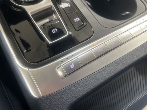 New 2026 Kia Carnival EX image 22