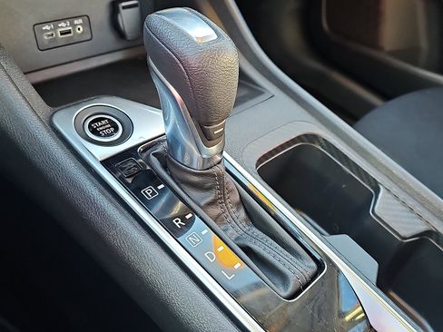 Used 2020 Nissan Sentra SV image 15