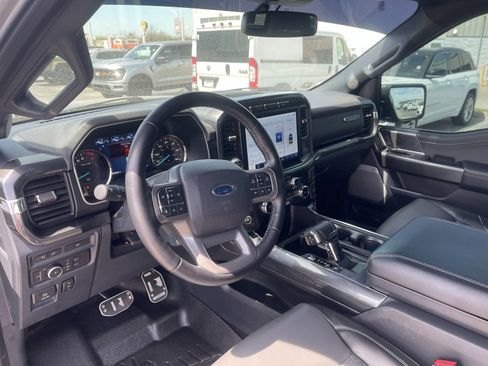 Used 2022 Ford F150 XLT w/ Equipment Group 302A High image 11