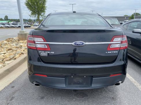 Used 2015 Ford Taurus Limited FWD image 6