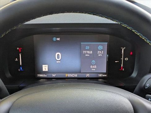 Used 2025 Ford Maverick Lobo image 11