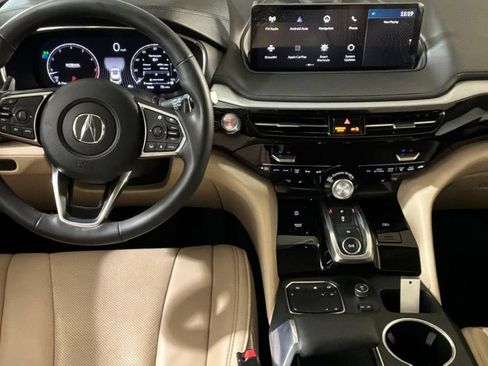 Used 2024 Acura MDX SH-AWD w/ Technology Package image 18
