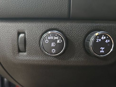 Used 2016 Chevrolet Colorado LT w/ Luxury Package, Chrome AWD/4WD image 26