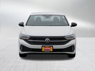 Used 2024 Volkswagen Jetta Sport video 2