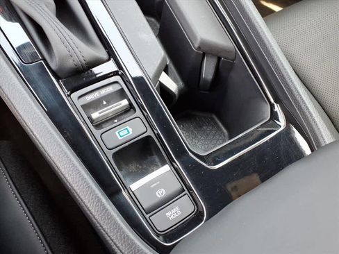 Certified 2024 Honda Accord Sport image 22