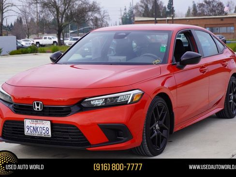 Used 2023 Honda Civic Sport image 1