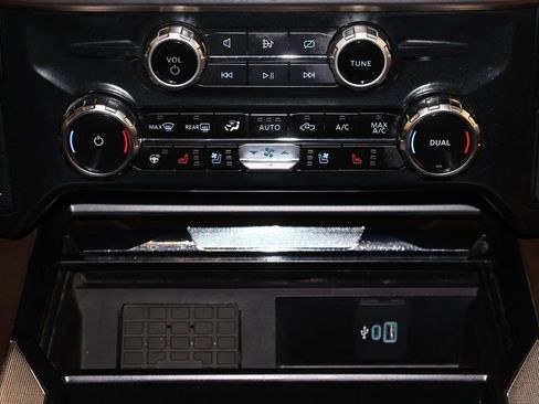 Certified 2023 Ford F450 King Ranch w/ Chrome Package image 34