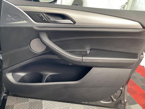 Used 2018 BMW X3 M40i image 7