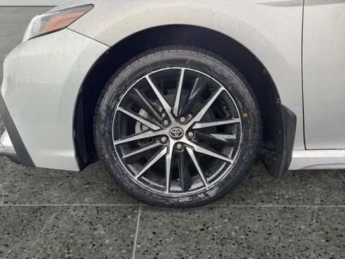 Certified 2023 Toyota Camry SE image 9