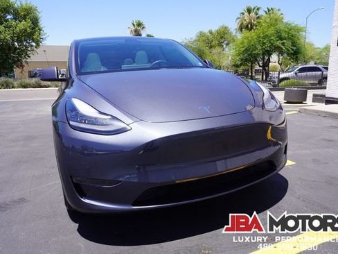 Used 2021 Tesla Model Y Long Range AWD/4WD image 44