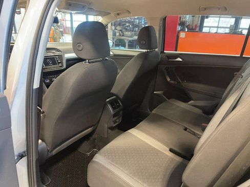Used 2019 Volkswagen Tiguan S w/ 3rd Row Seat Package AWD/4WD image 11