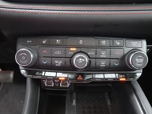 Used 2026 Dodge Durango GT AWD/4WD image 26