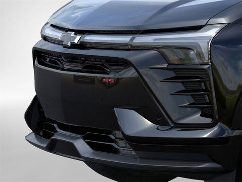 New 2026 Chevrolet Blazer EV SS image 13