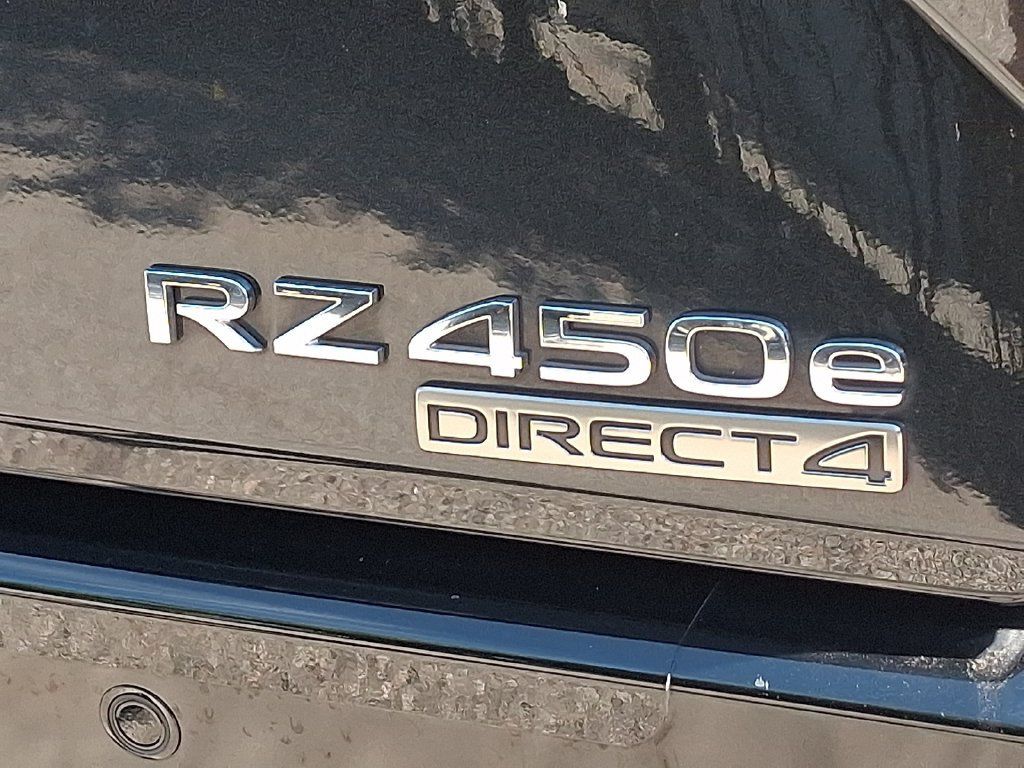 Used 2023 Lexus RZ 450e Premium w/ Technology Package AWD/4WD image 30