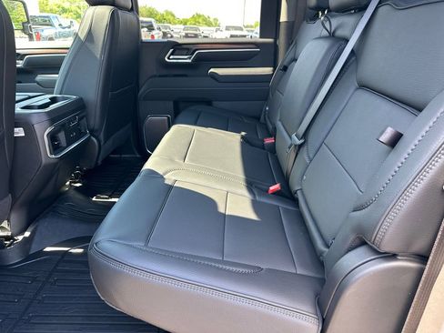 New 2026 GMC Sierra 2500 Denali w/ Denali Reserve Package image 21