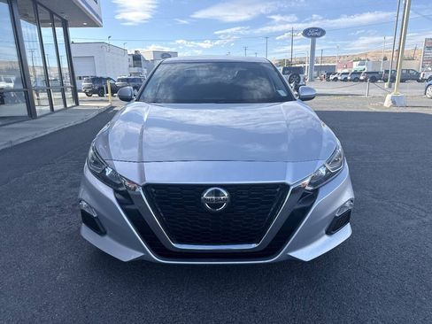 Used 2021 Nissan Altima 2.5 S FWD image 2