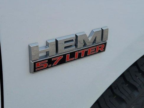 Used 2023 RAM 1500 Classic SLT w/ Protection Group AWD/4WD image 5