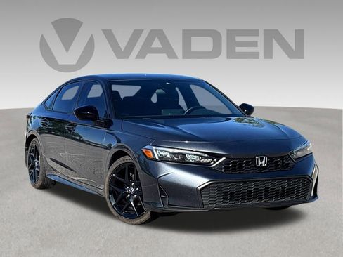 Used 2025 Honda Civic Sport image 1