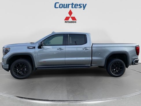 Used 2023 GMC Sierra 1500 AT4 w/ AT4 Premium Package AWD/4WD image 2