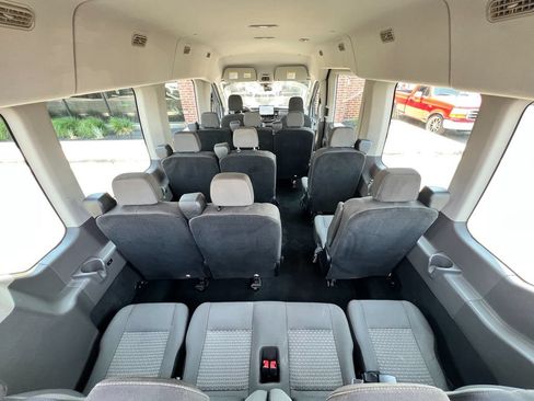 Used 2023 Ford Transit 350 XLT RWD image 27