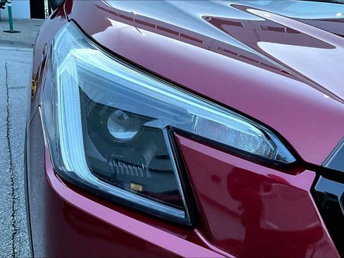 Used 2022 Subaru Forester Limited image 27