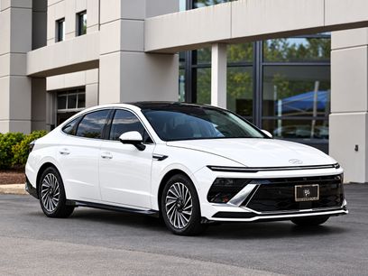 Used 2024 Hyundai Sonata Limited