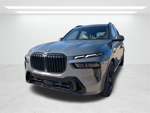 New 2026 BMW X7 xDrive40i w/ M Sport Package image 8