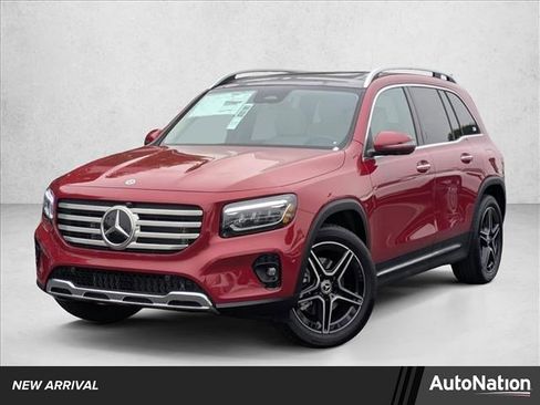 New 2026 Mercedes-Benz GLB 250 image 1