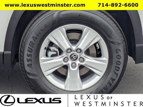 Used 2026 Toyota Grand Highlander LE image 14