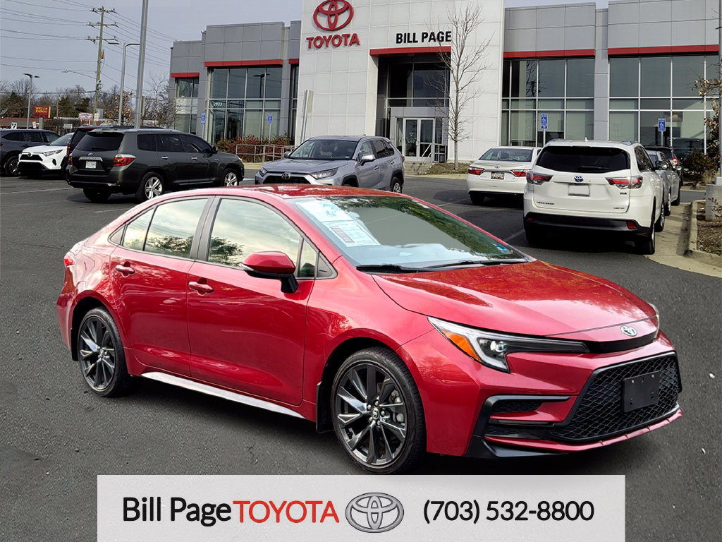 Used 2025 Toyota Corolla SE FWD image 1