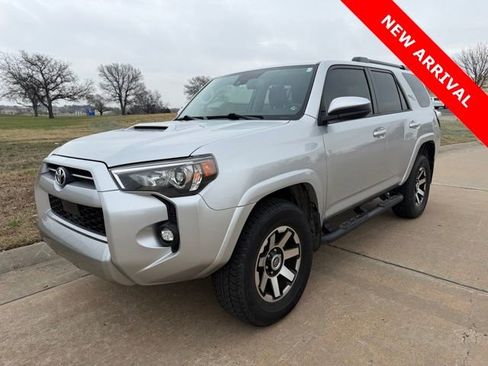 Used 2021 Toyota 4Runner TRD Off-Road image 7