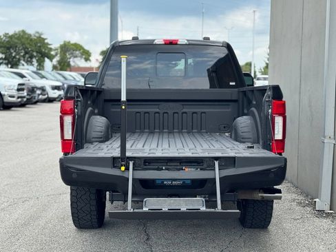 Used 2022 Ford F350 Platinum AWD/4WD image 33
