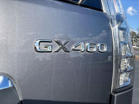 Used 2023 Lexus GX 460 Premium image 30