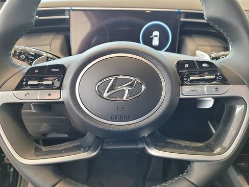 Certified 2023 Hyundai Tucson Limited AWD/4WD image 18