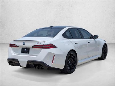 New 2027 BMW M5 w/ Executive Package AWD/4WD image 2