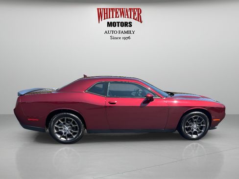 Used 2018 Dodge Challenger GT w/ Driver Convenience Group image 6