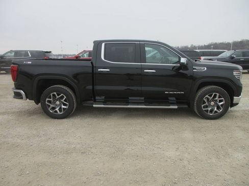 New 2026 GMC Sierra 1500 SLT w/ SLT Premium Plus Package image 3