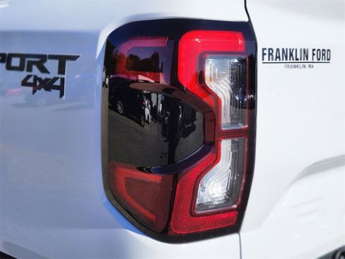 New 2025 Ford Ranger XLT image 9