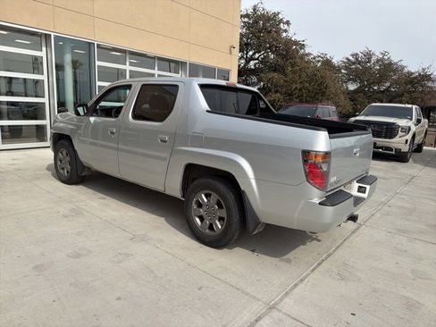Used 2008 Honda Ridgeline RTX image 4
