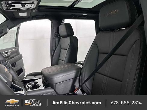 New 2026 Chevrolet Tahoe High Country w/ Sun And Tow Package image 39