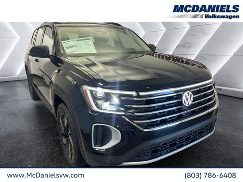 New 2026 Volkswagen Atlas SE image 1