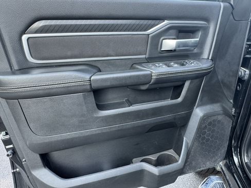 Used 2025 RAM 2500 Big Horn AWD/4WD image 11