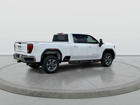 New 2026 GMC Sierra 2500 SLE AWD/4WD image 8