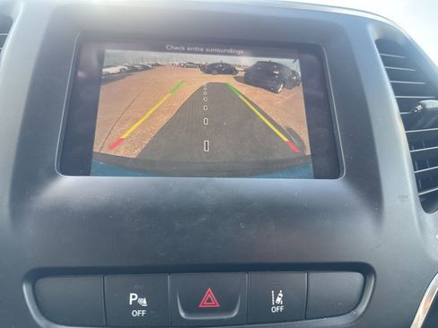 Used 2021 Jeep Cherokee Latitude Plus image 35