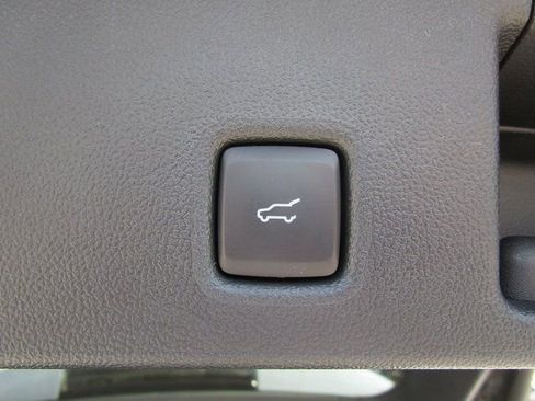 New 2024 Ford Escape SE w/ PHEV Premium Package image 14