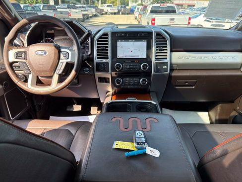 Used 2017 Ford F250 King Ranch w/ King Ranch Ultimate Package AWD/4WD image 43
