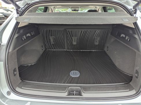 Certified 2024 Buick Envision Avenir image 11